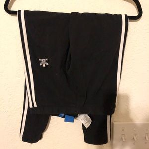 Adidas leggings